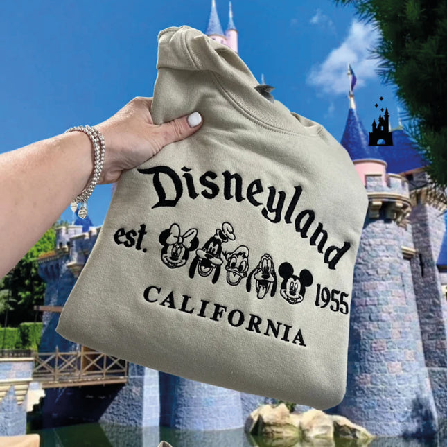 Disneyland Embroidered Sweater, Disneyland Sweatshirt, Disneyland Shirt, Disneyland Sweatshirt Women, Disneyland Mickey, Disneyland Sweater
